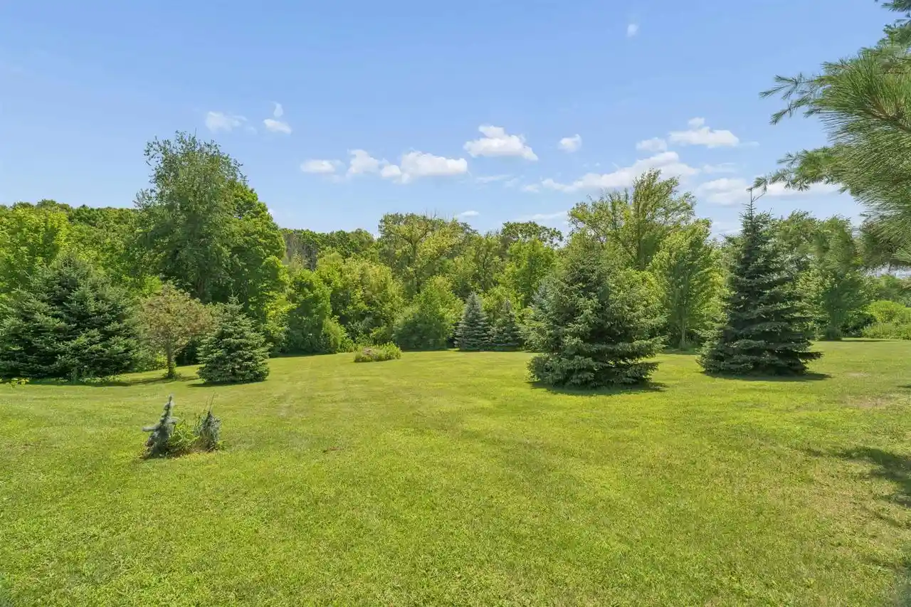 Homes for sale in Oakfield, WI | W8590 Breakneck Road Road, Oakfield, WI 53065 | MLS# 50329117