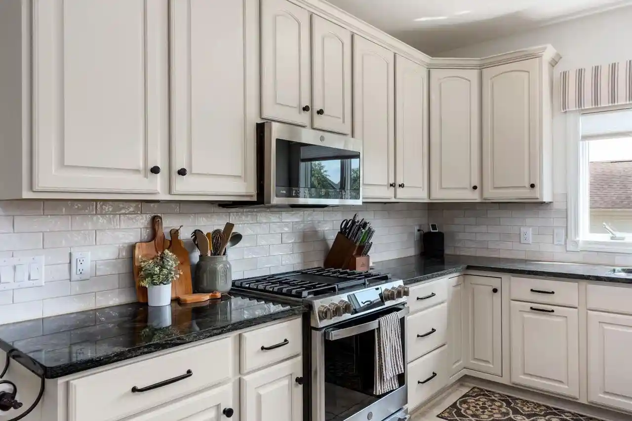 Photo 3 of Single family home for sale at 2001 Fullerton Dr Dr, Prairie Du Sac, WI 53578 | MLS# 2028093 | Listing updated on 2026-09-02