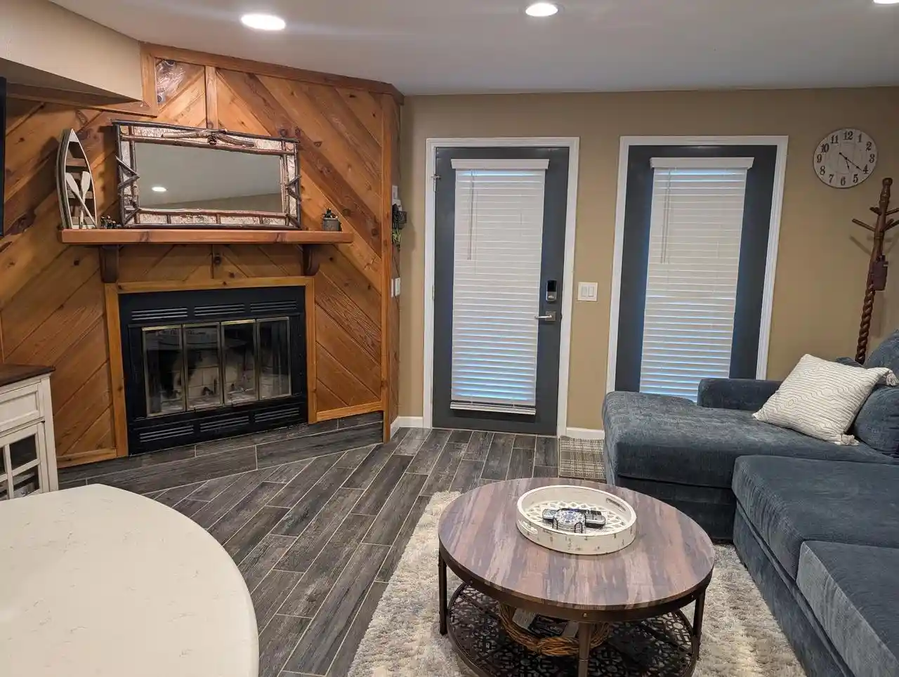 5th image of 530 E Hiawatha Dr Dr #304, Wisconsin Dells, WI 53965 | MLS# 2028096