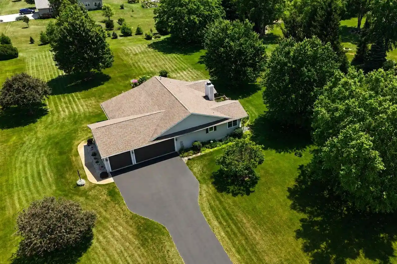 1st image of 4195 S Satinwood Dr Dr, Beloit, WI 53511 | MLS# 2028095