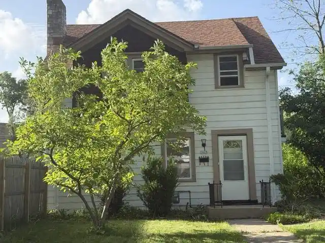Photo 1 of Sale Pending at 2428 W Roosevelt Dr Dr, Milwaukee, WI 53209 | MLS# 1971728 | Listing updated on 2026-09-14