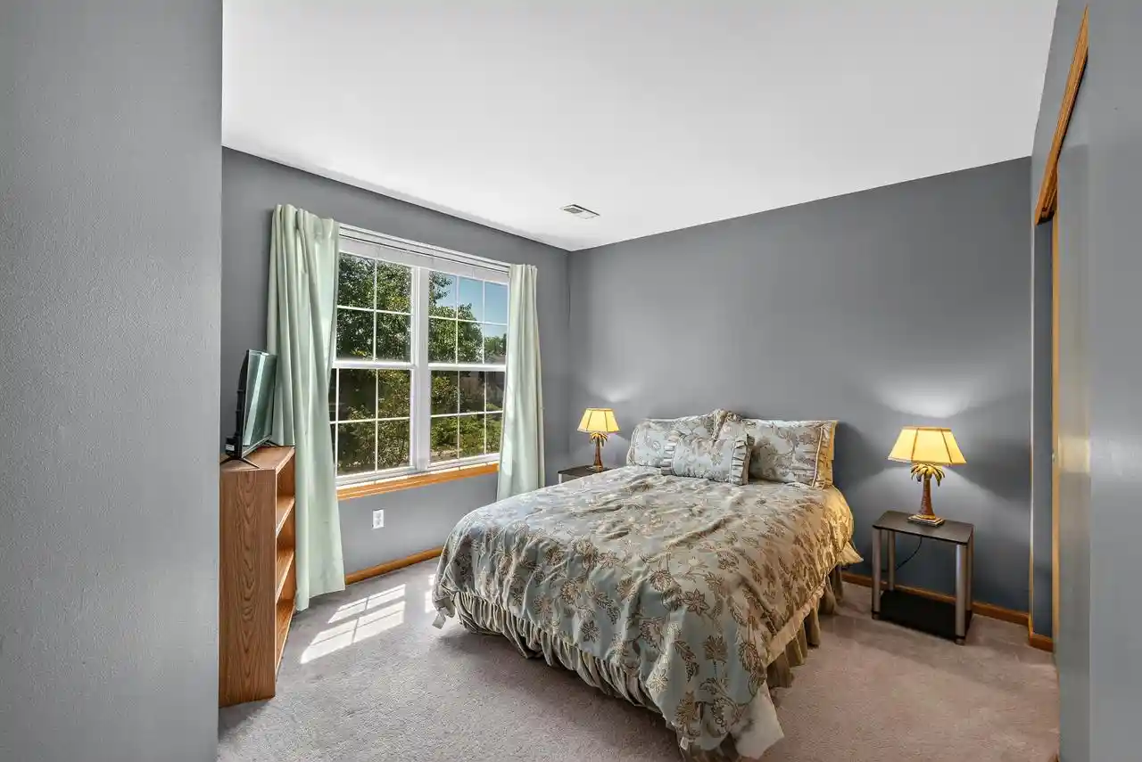 36th image of 1208 Kennedy Dr Dr, Hartford, WI 53027 | MLS# 1971730