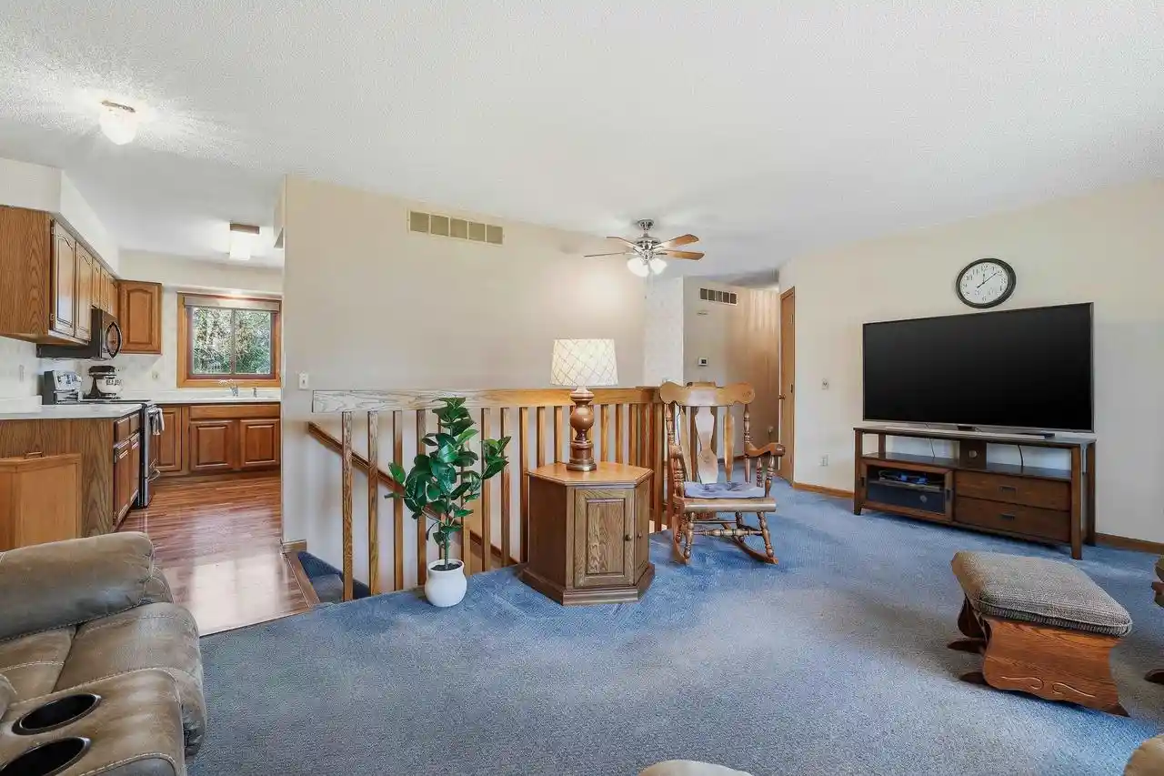 2nd image of 410 Hawthorne Avenue Avenue, Plover, WI 54467 | MLS# 22603306