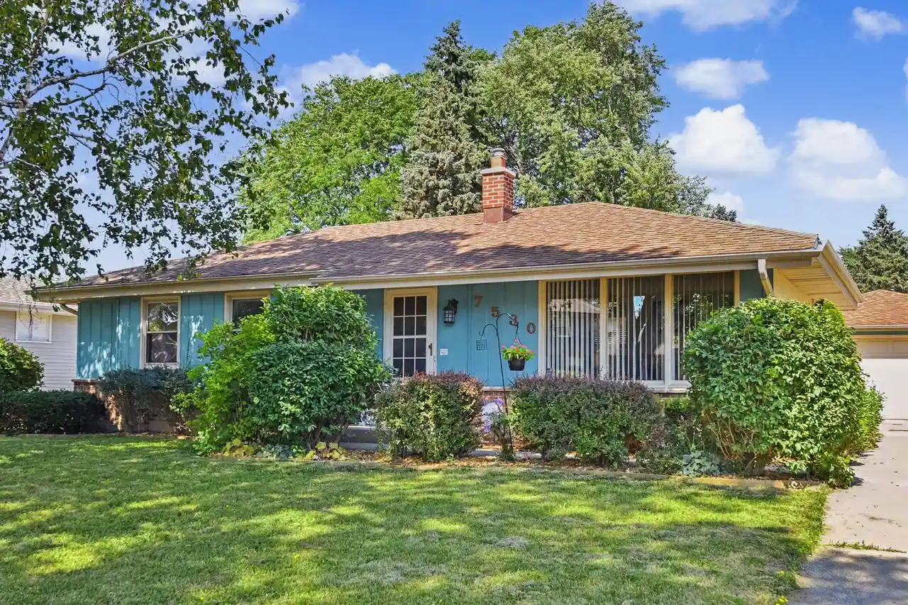 1st image of 7530 S Quincy Avenue Avenue, Oak Creek, WI 53154 | MLS# 1971734