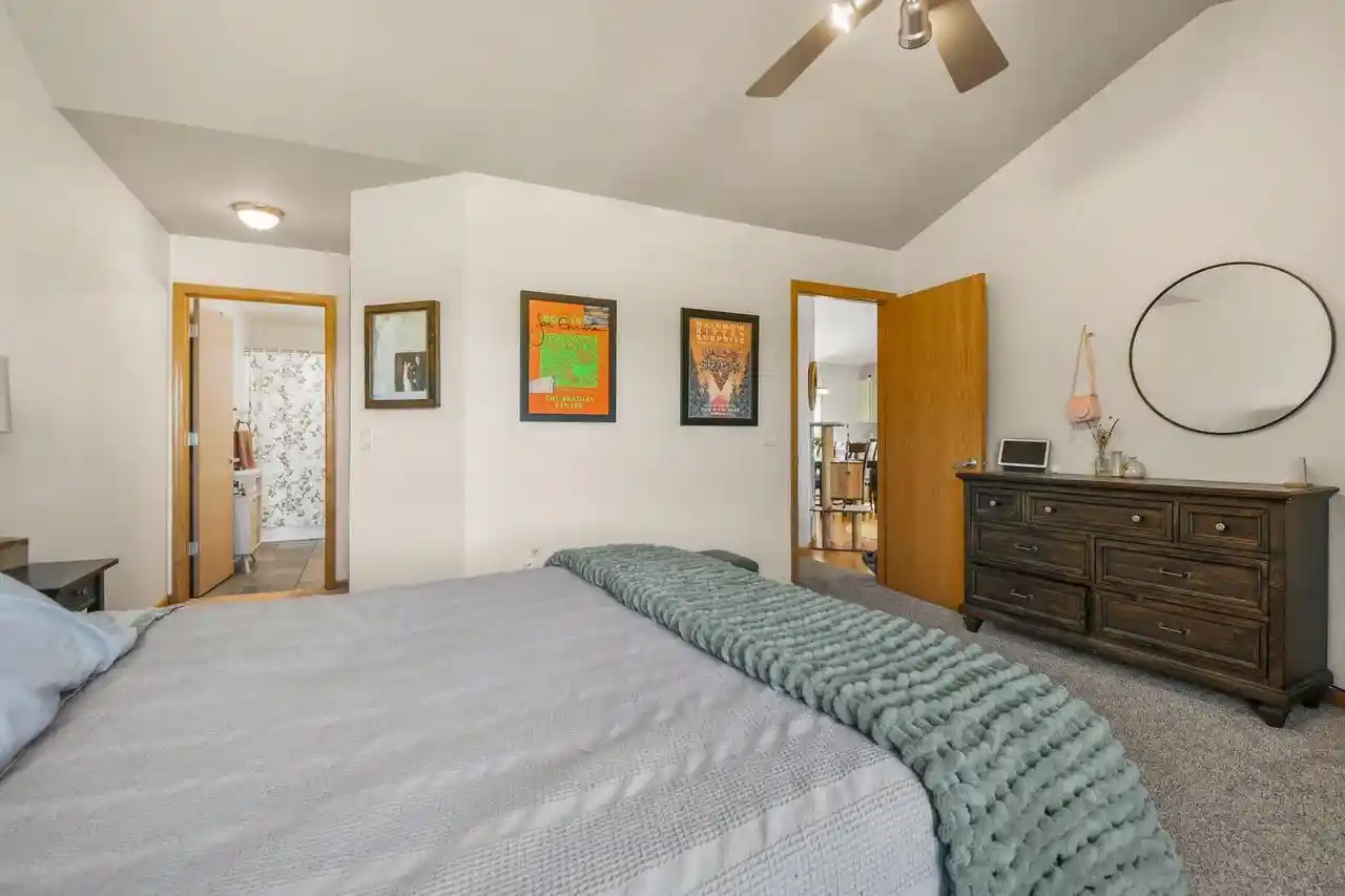 Listing Photo 5 - Condo for sale in building located at 3134 Dorchester Wy Wy, Madison, WI 53719 - Unit #4