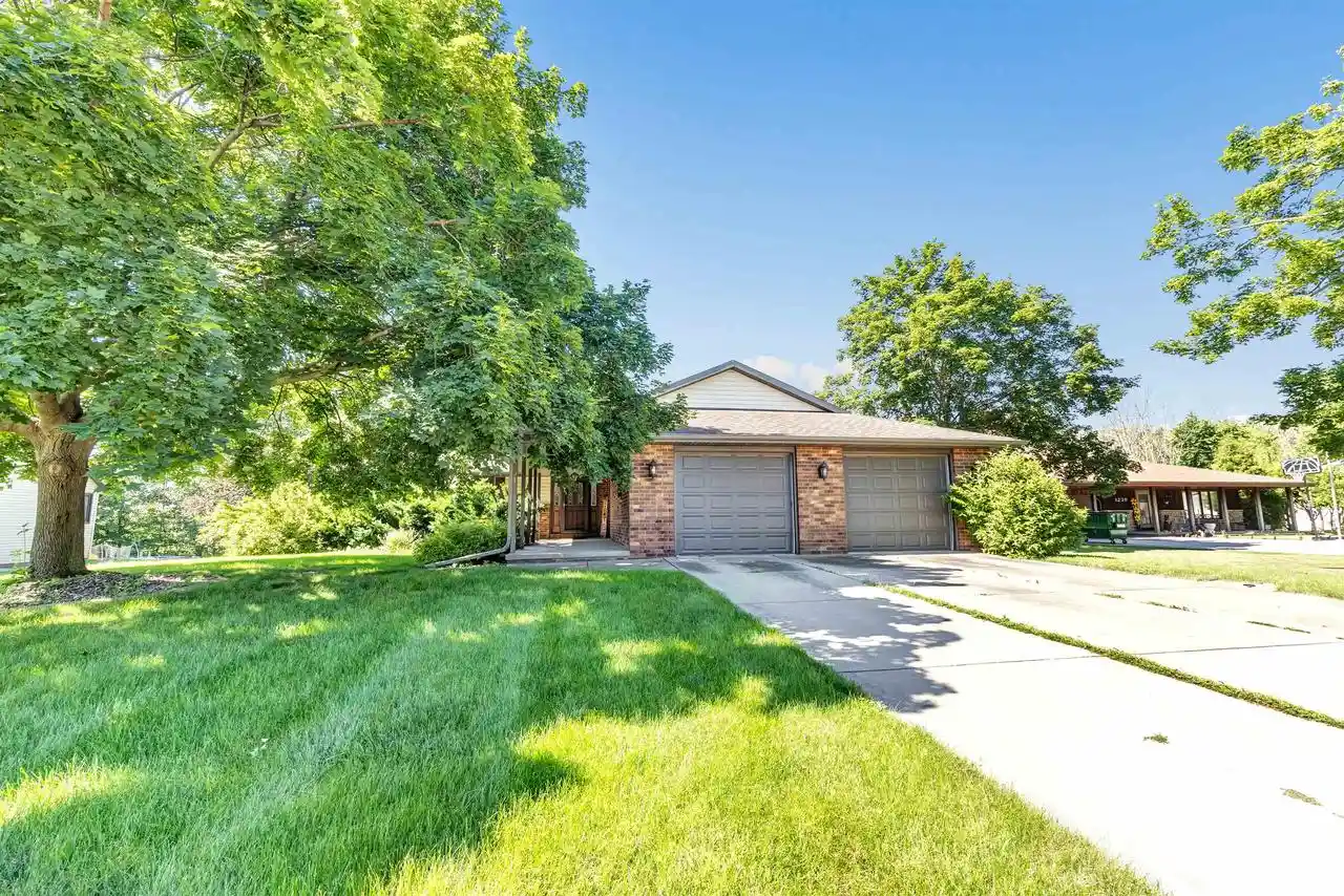 1st image of 1231 Gerhardt Lane Lane, Green Bay, WI 54313 | MLS# 50329156