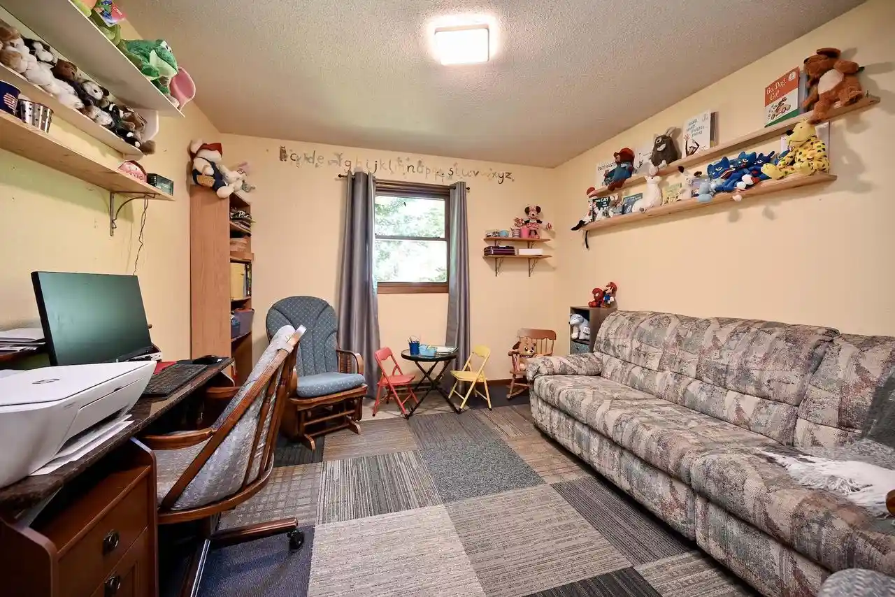 5th image of 49 E 2Nd Street Street, Cochrane, WI 54622 | MLS# 1971742