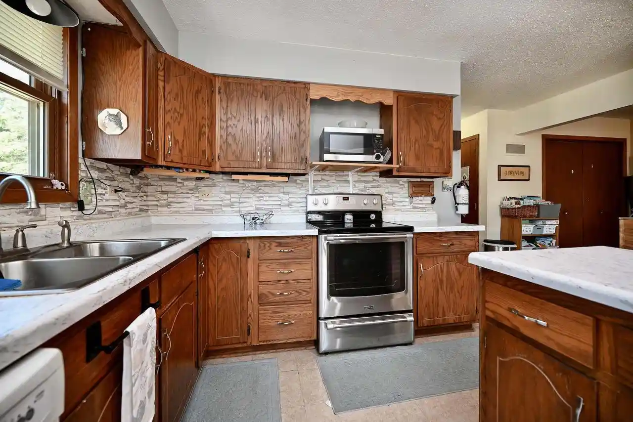 30th image of 49 E 2nd Street Street, Cochrane, WI 54622 | MLS# 1971742