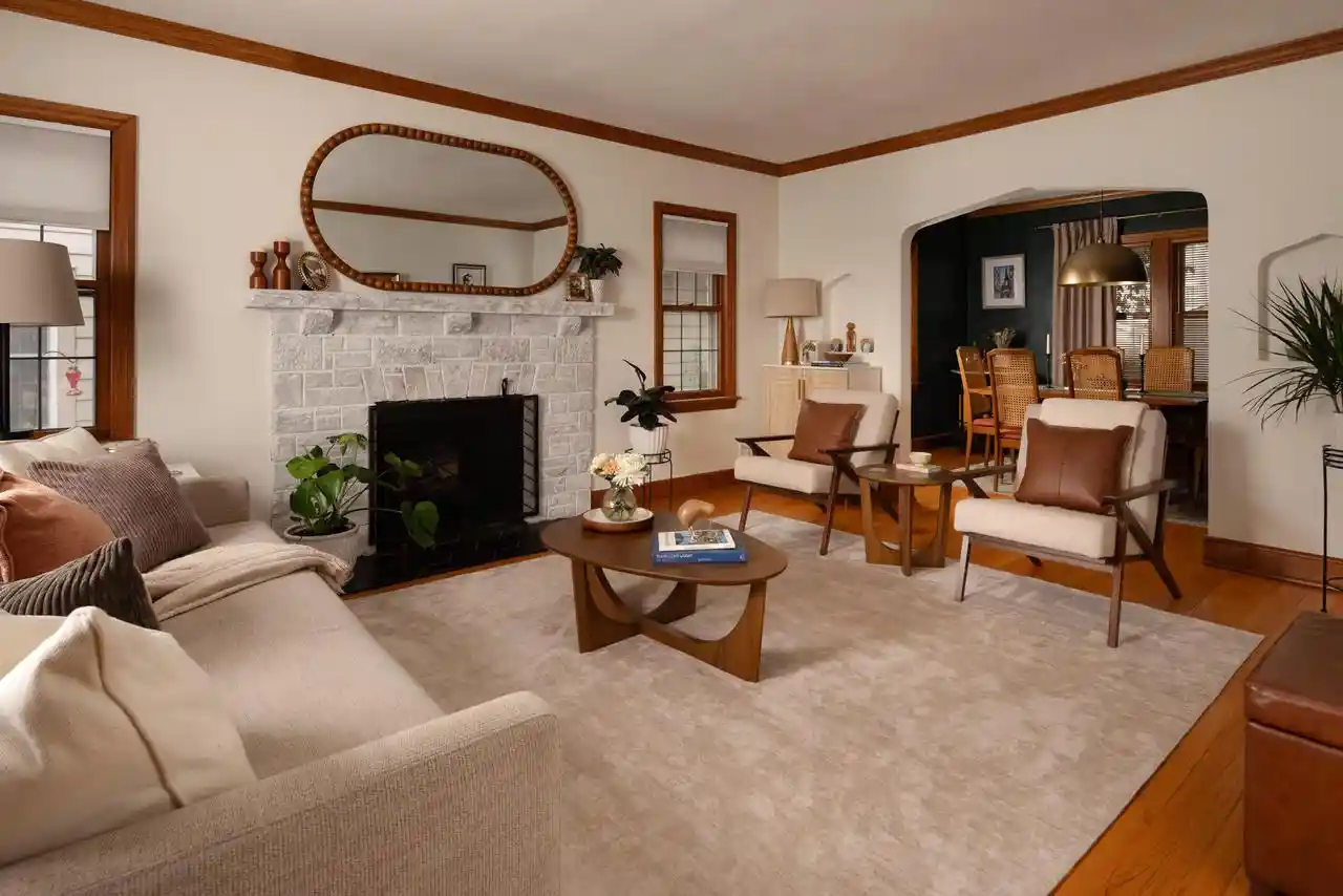 Homes for sale in Whitefish Bay, WI | 5244 N Shoreland Avenue Avenue, Whitefish Bay, WI 53217 | MLS# 1971744