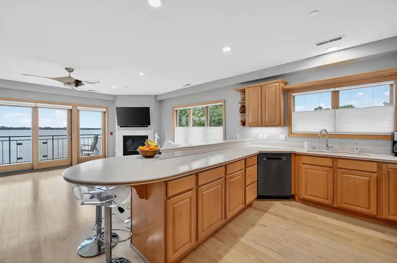 5th image of 4101 Monona Dr Dr #302, Monona, WI 53716 | MLS# 2028113