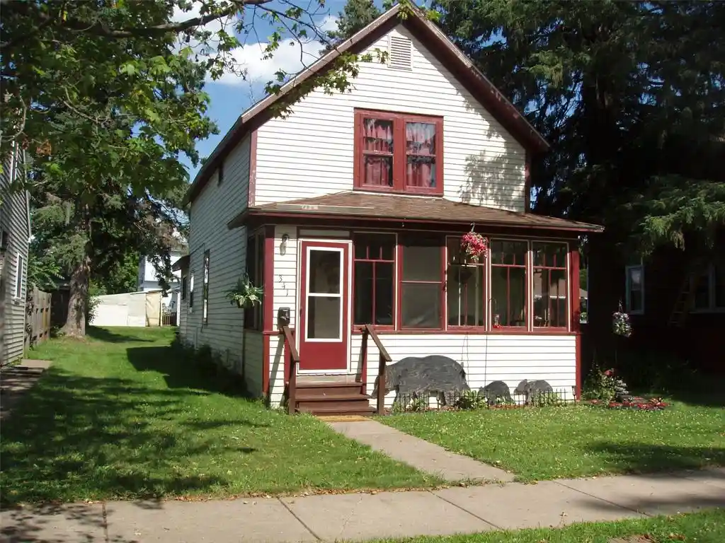 Homes for sale in Park Falls, WI | 341 7th Avenue Avenue, Park Falls, WI 54552 | MLS# 1603259