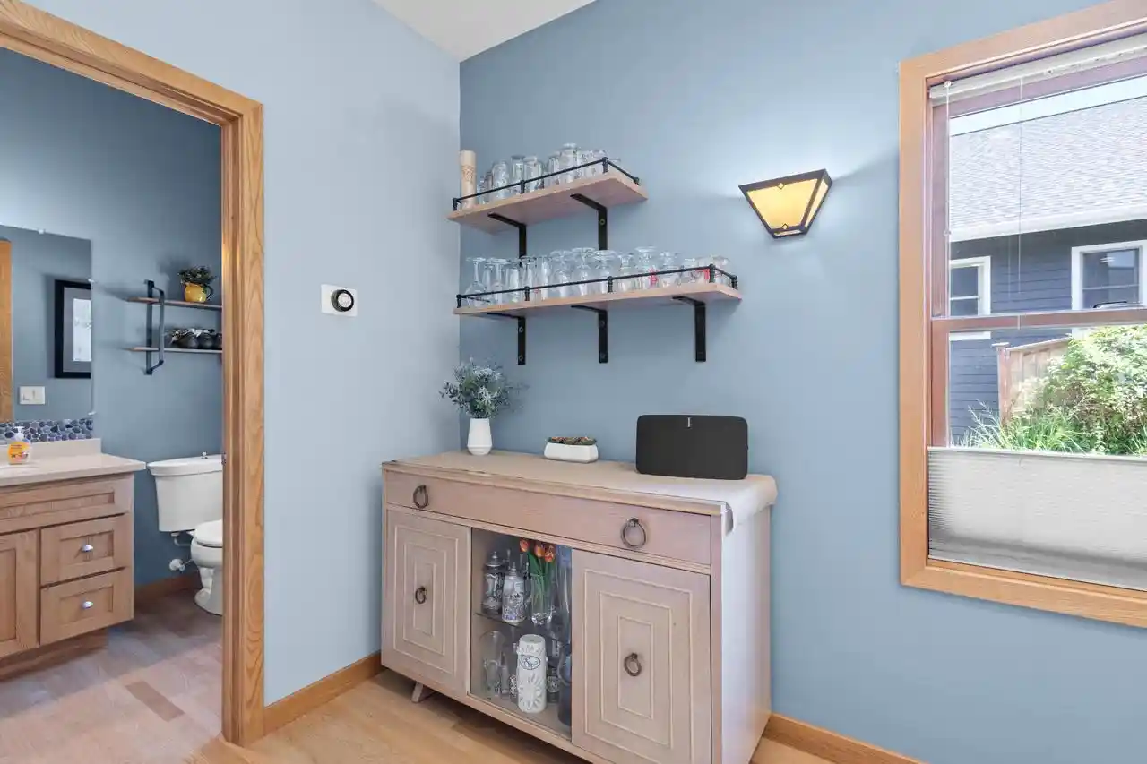 Photo 4 of Single family home for sale at 6805 Aldo Leopold Way Way, Middleton, WI 53562 | MLS# 2028114 | Listing updated on 2026-10-08