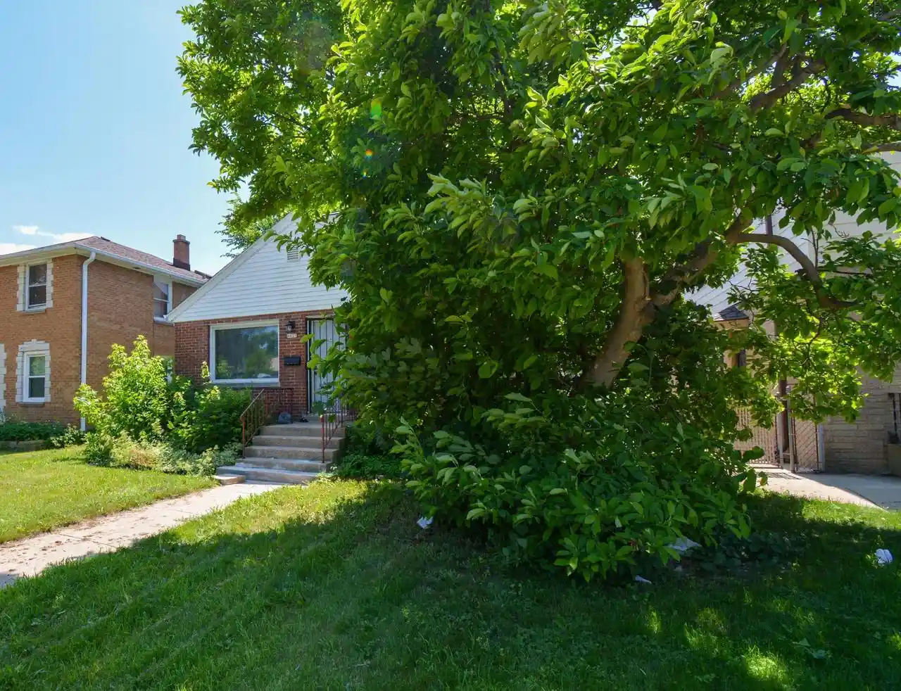 Photo 2 of Single family home for sale at 4623 W Fond Du Lac Avenue Avenue, Milwaukee, WI 53216 | MLS# 1971755 | Listing updated on 2026-09-08
