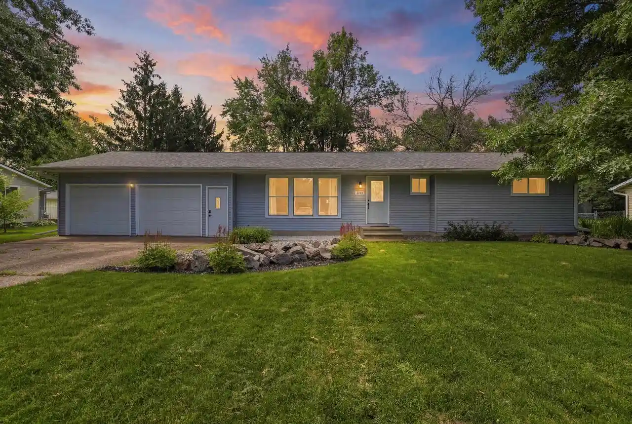 1st image of 2921 River Dr Dr, Plover, WI 54467 | MLS# 22603312