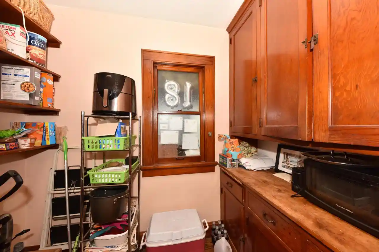 4th image of N120W14985 Freistadt Road Road, Germantown, WI 53022 | MLS# 1971765