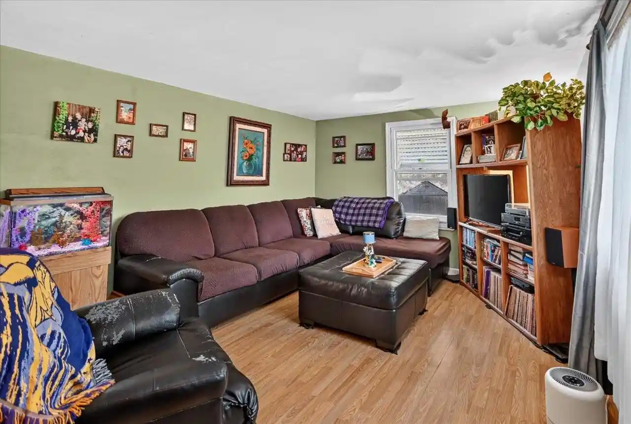 4th image of 4109 Barby Lane Lane, Madison, WI 53704 | MLS# 2028129