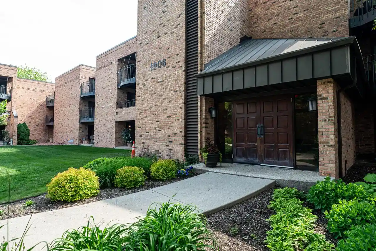 1st image of 1906 E Shorewood Boulevard Boulevard #163, Milwaukee, WI 53211 | MLS# 1971786