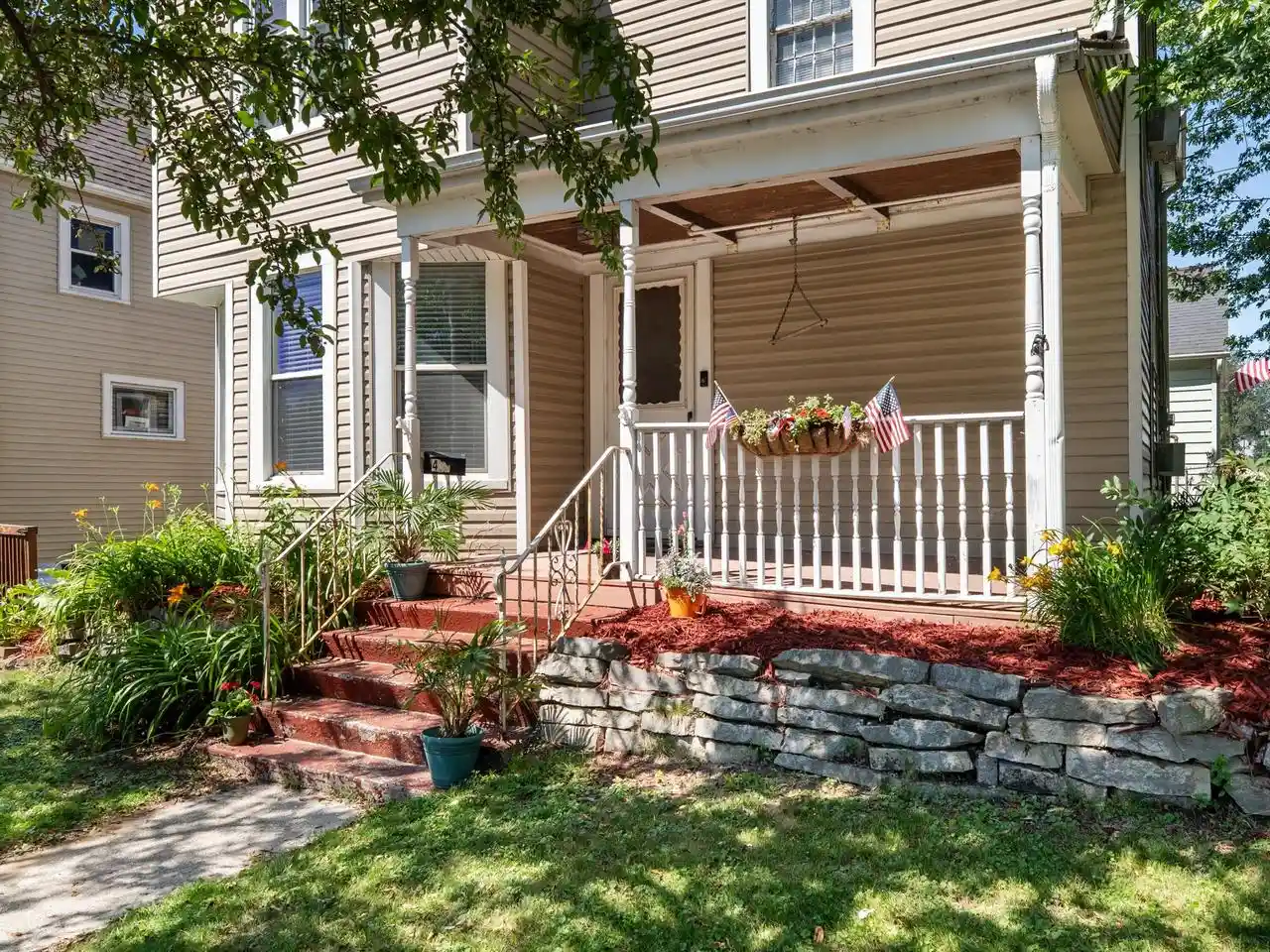 Photo 1 of Single family home for sale at 436 N 7th Street Street, Manitowoc, WI 54220 | MLS# 1971782 | Listing updated on 2026-09-15