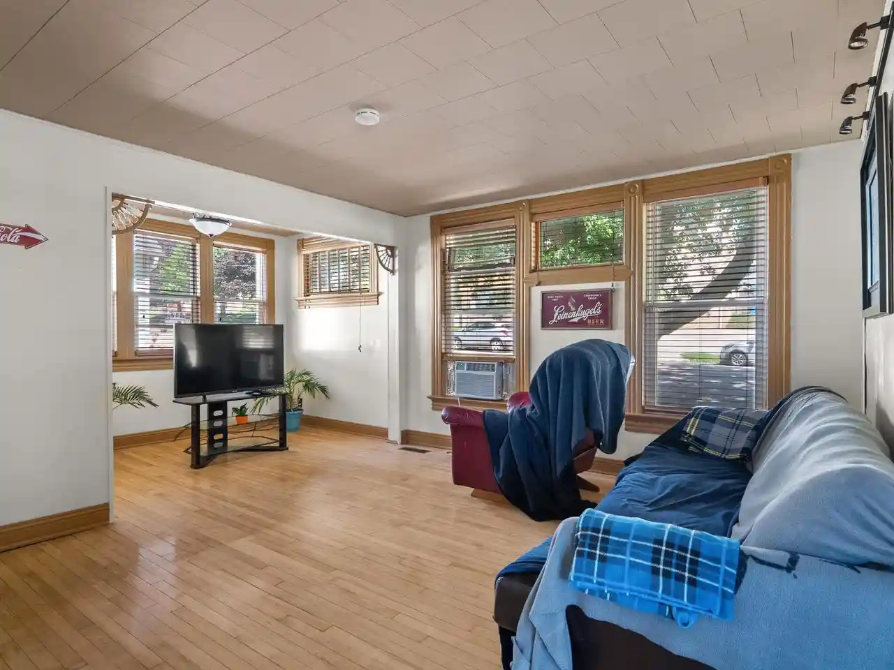 Photo 2 of Single family home for sale at 436 N 7th Street Street, Manitowoc, WI 54220 | MLS# 1971782 | Listing updated on 2026-09-15