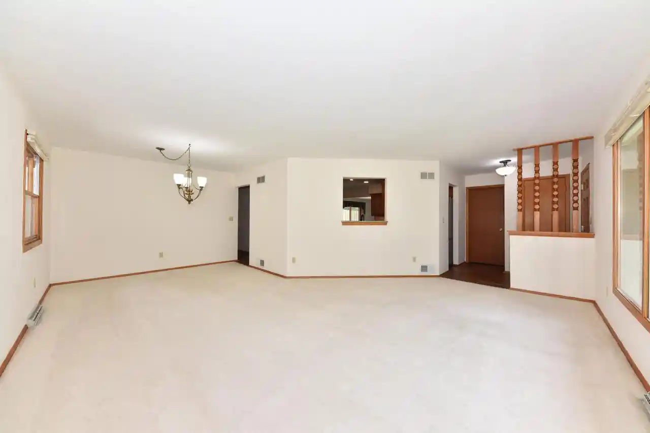 2nd image of 6126 S Merrill Avenue Avenue, Cudahy, WI 53110 | MLS# 1971780