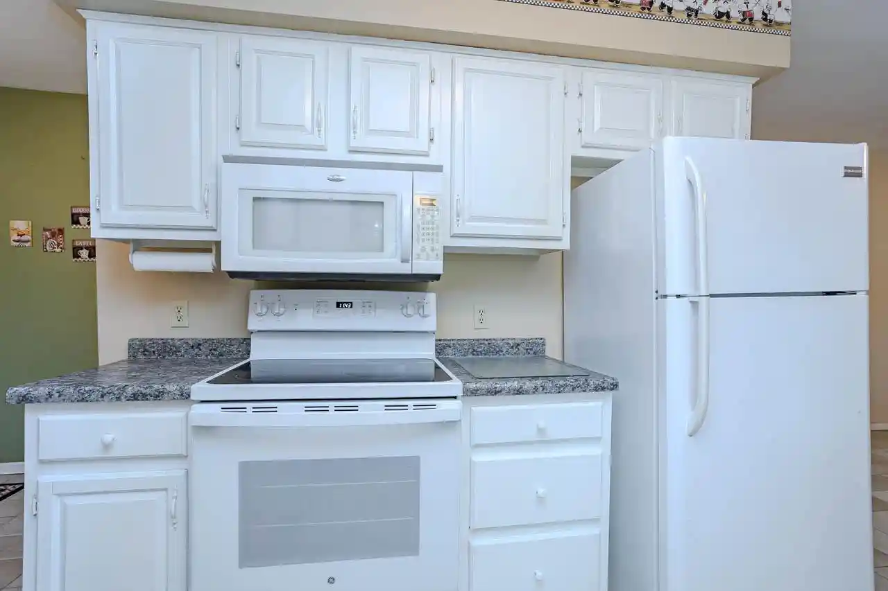Photo 3 of Single family home for sale at 1925 Dewberry Dr Dr, Kronenwetter, WI 54455 | MLS# 22603318 | Listing updated on 2026-08-17