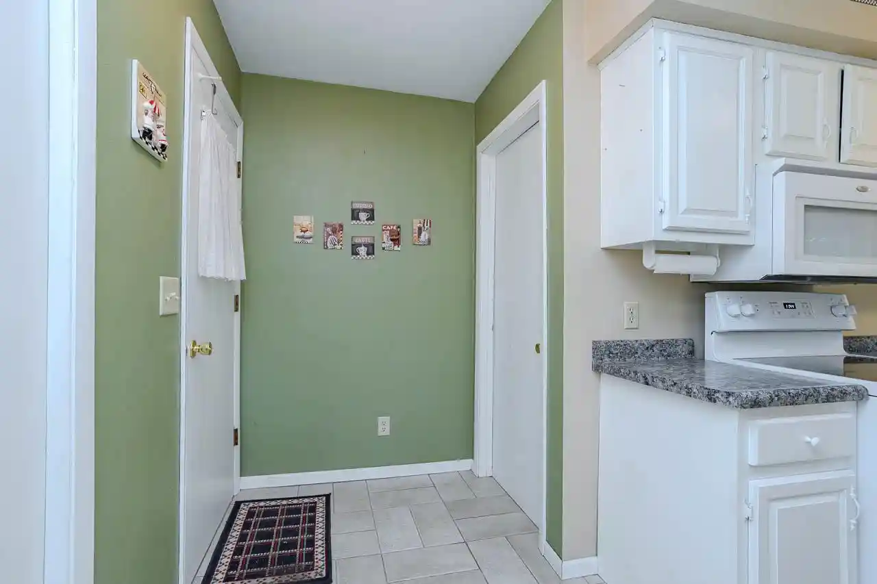 Photo 4 of Single family home for sale at 1925 Dewberry Dr Dr, Kronenwetter, WI 54455 | MLS# 22603318 | Listing updated on 2026-08-17