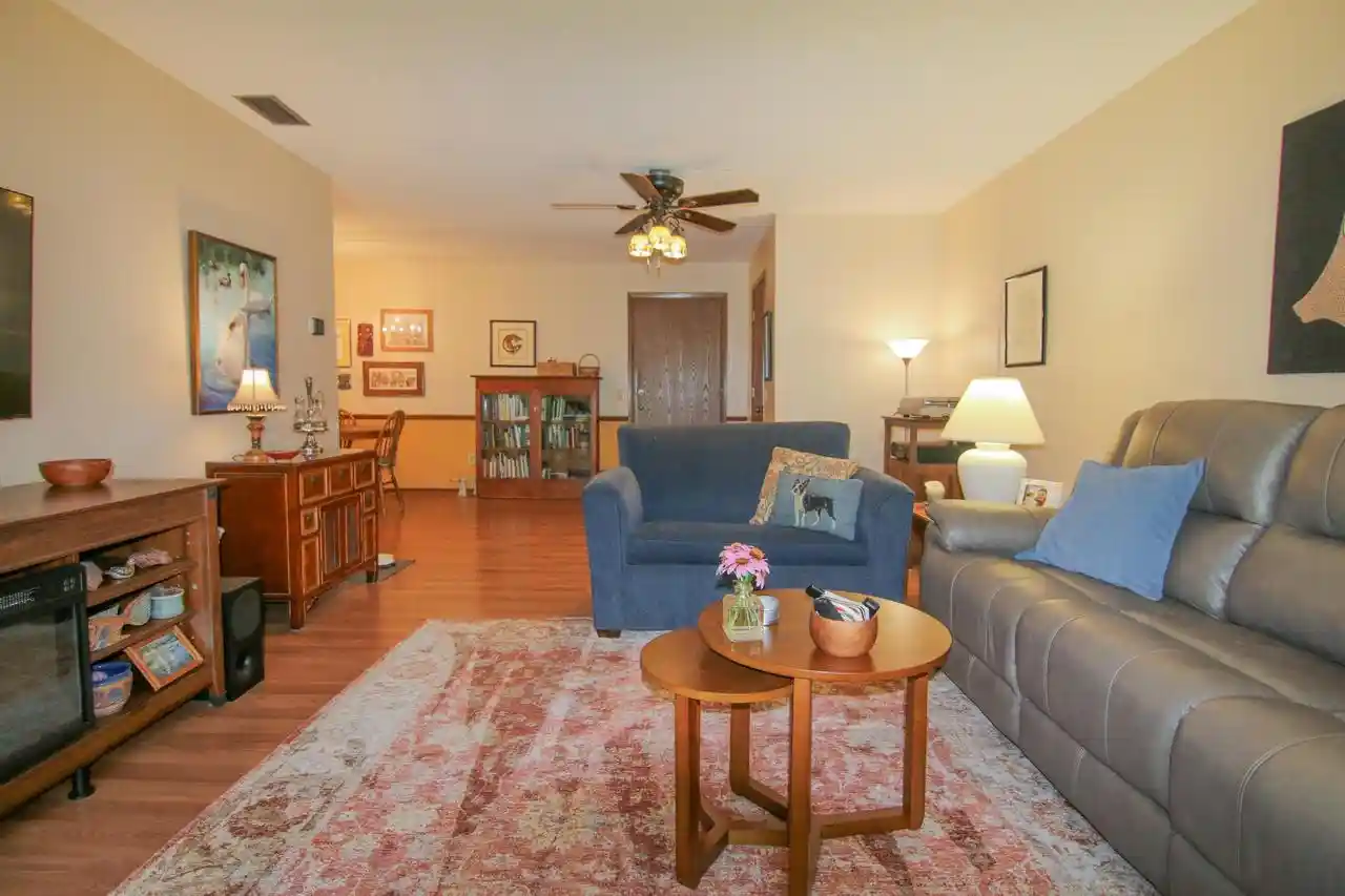 4th image of 65 Golf Crse Rd Rd, Madison, WI 53704