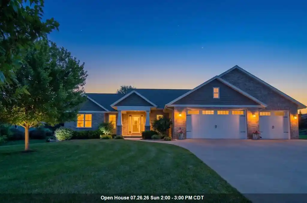 Homes for sale in Greenville, WI | W6953 Rockdale Lane Lane, Greenville, WI 54942 | MLS# 50329186