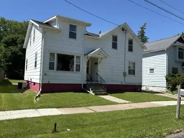 1st image of 306 W Blodgett Street Street, Marshfield, WI 54449 | MLS# 22603322