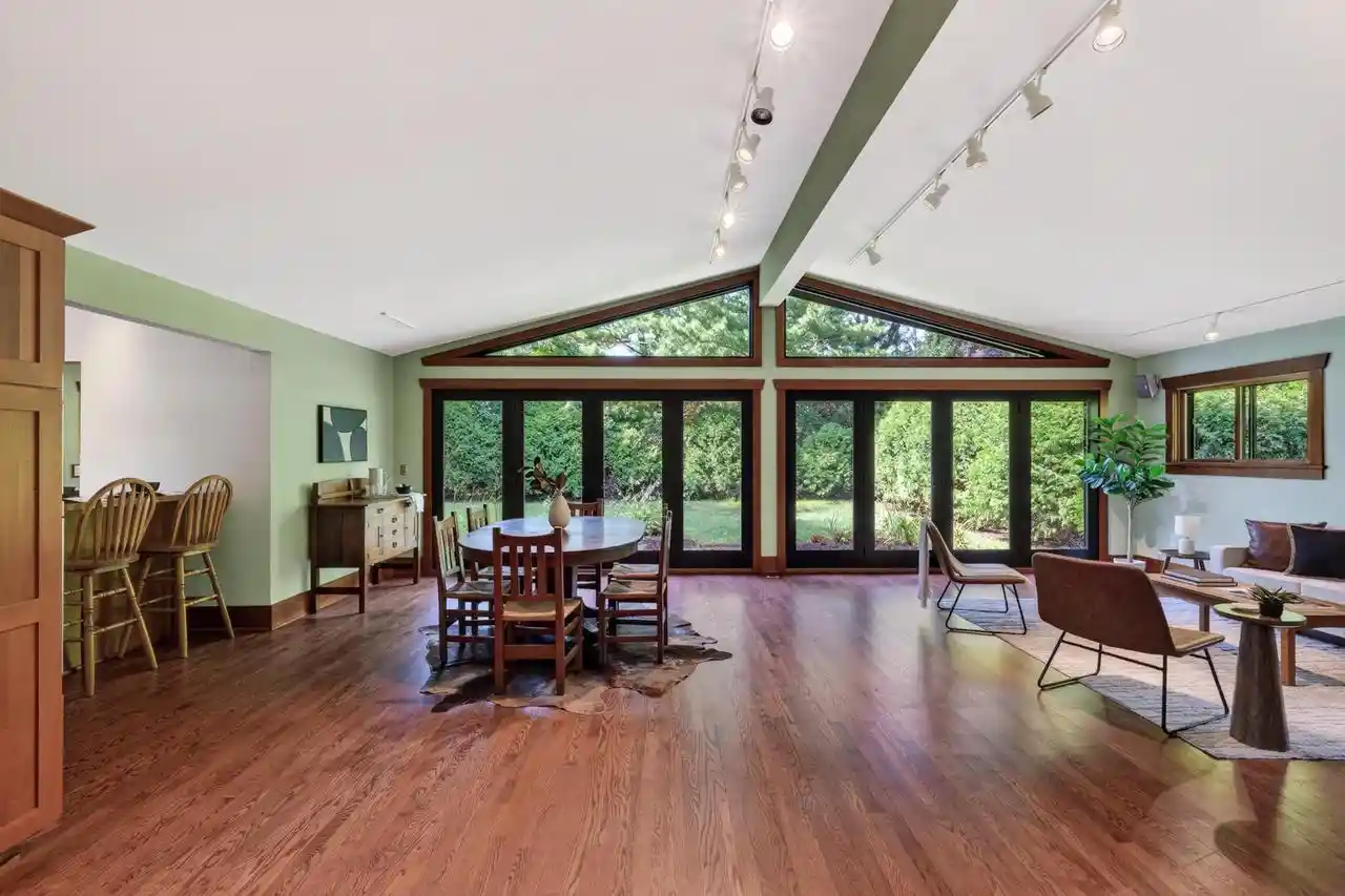 3rd image of 5202 S Hill Dr Dr, Madison, WI 53705 | MLS# 2028156
