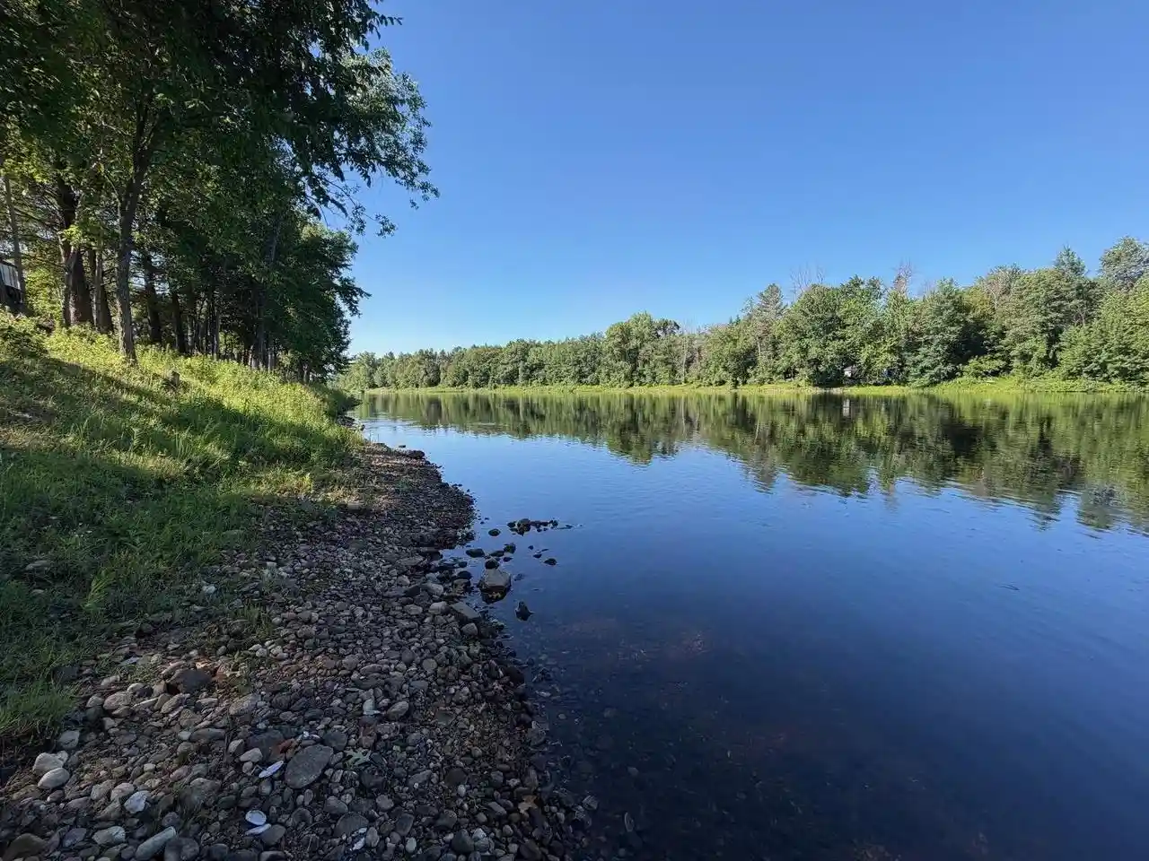 Homes for sale in Menominee, MI | N2123 River Dr Dr, Menominee, MI 49858 | MLS# 50329178
