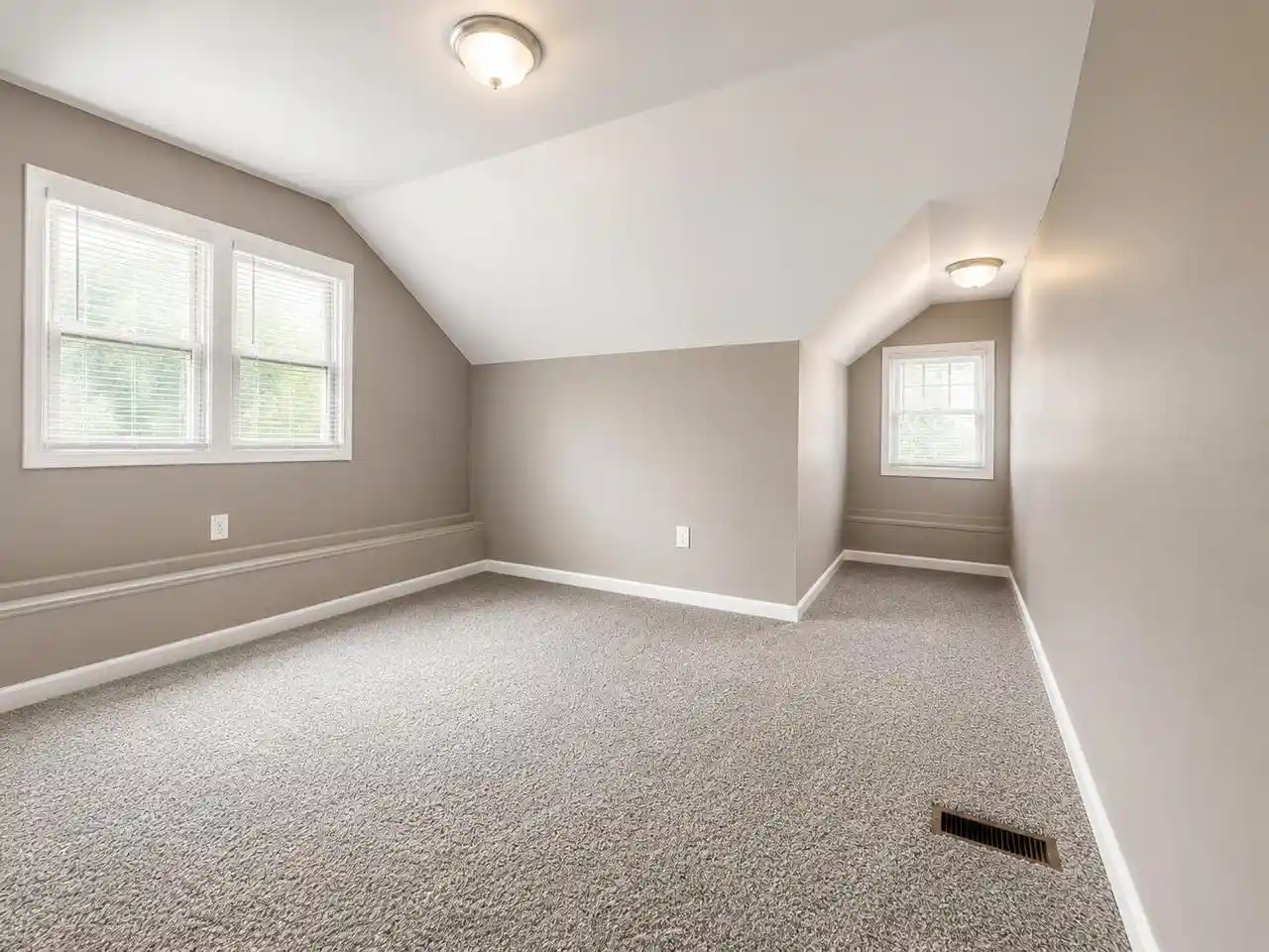 Photo 2 of Single family home for sale at 5330 N 36th Street Street, Milwaukee, WI 53209 | MLS# 1971809 | Listing updated on 2026-09-12