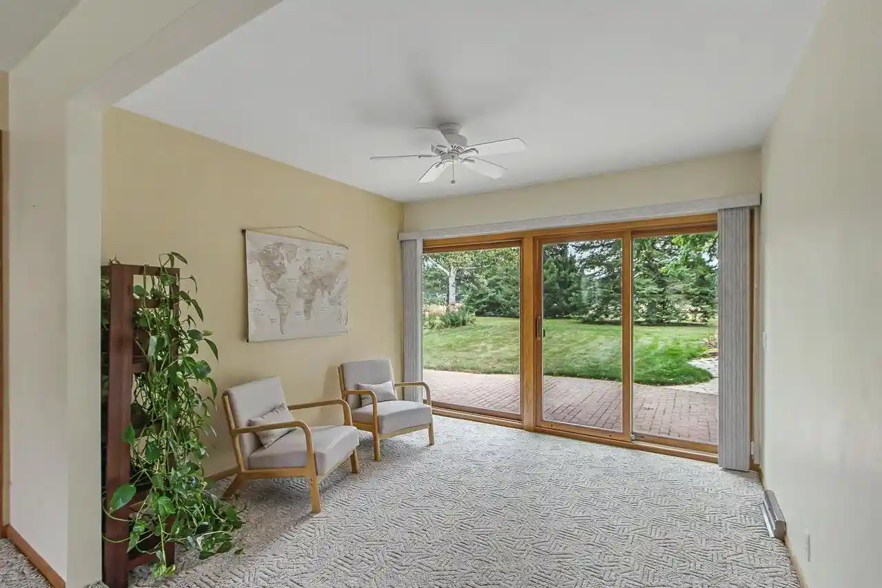 4th image of 978 Nantucket Dr Dr, Janesville, WI 53546 | MLS# 2028167