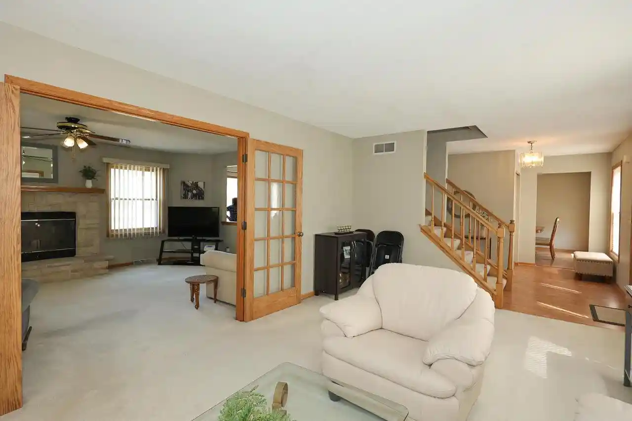 41st image of 8795 S Lizanne Dr Dr, Oak Creek, WI 53154 | MLS# 1971831