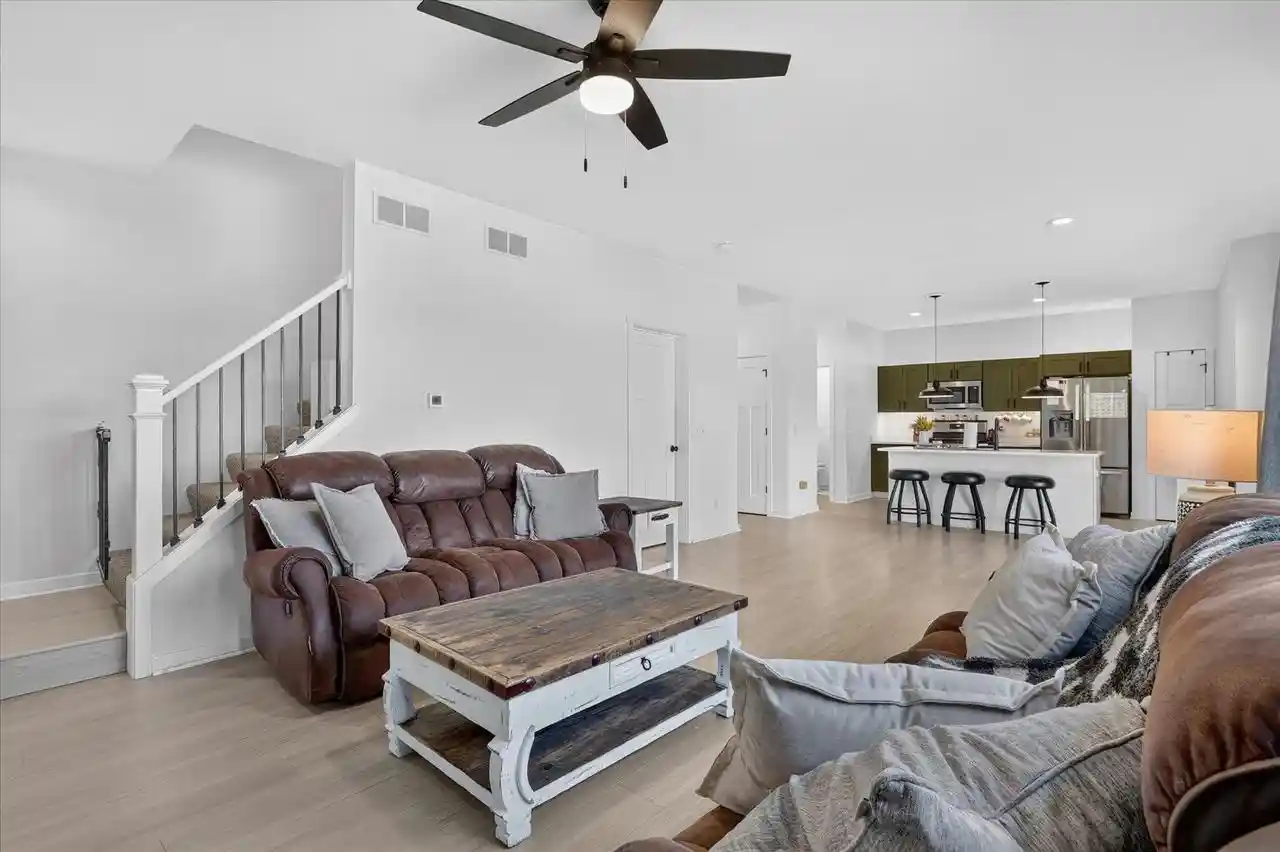 5th image of 3232 S Bartells Dr Dr, Beloit, WI 53511 | MLS# 2028173