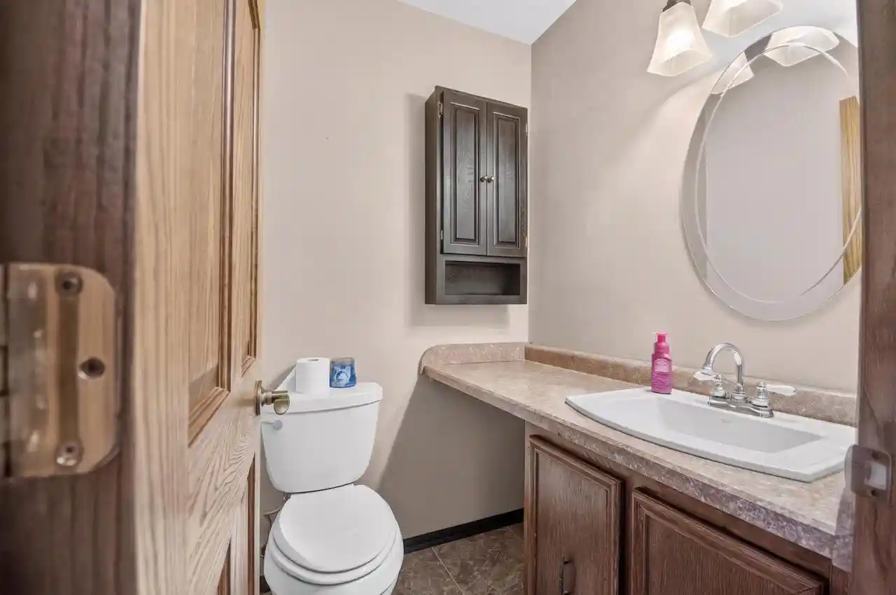 4th image of 7236 S Delaine Dr Dr #4-7236, Oak Creek, WI 53154 | MLS# 1971855