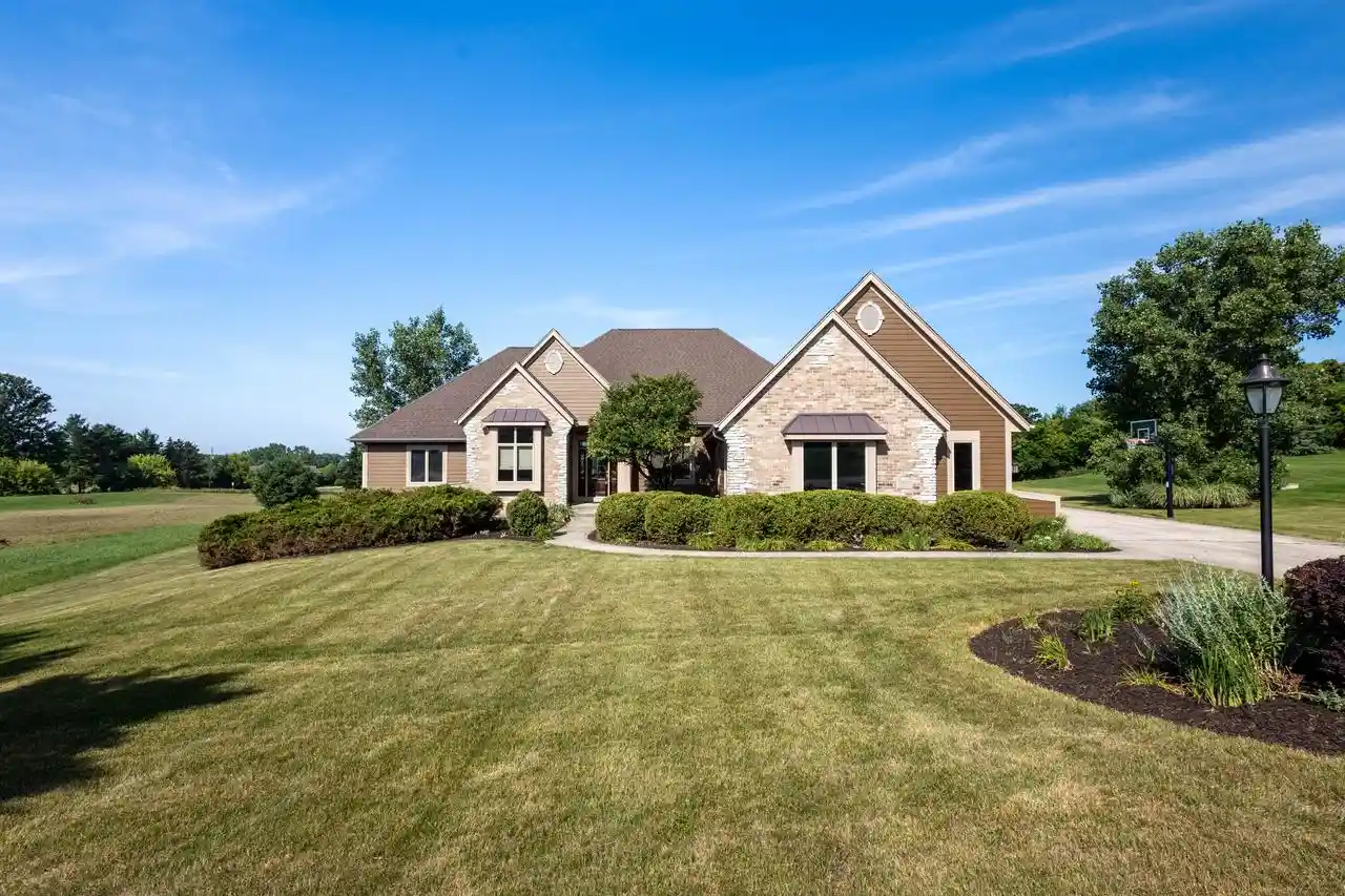 1st image of N60w27257 Trappers Run Run, Sussex, WI 53089 | MLS# 1971856
