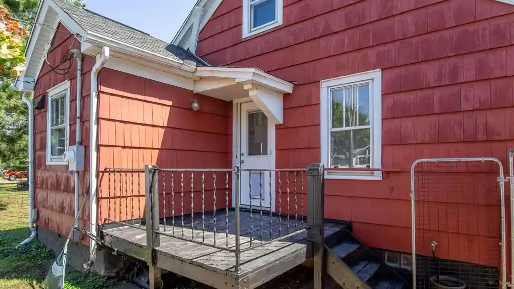 Photo 3 of Single family home for sale at 520 W Cedar Street Street, Chippewa Falls, WI 54729 | MLS# 1603266 | Listing updated on 2026-09-19