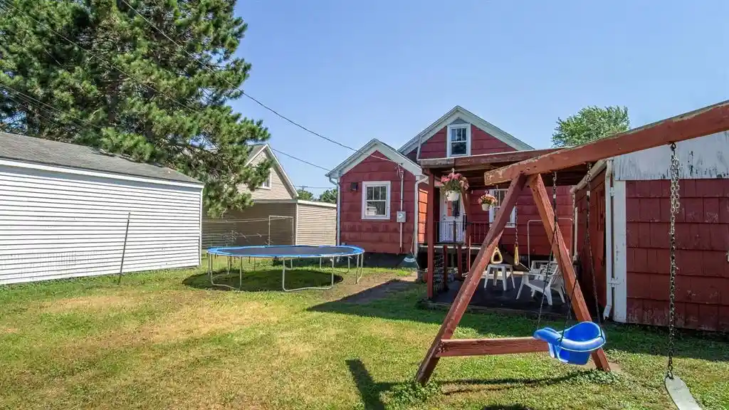 49th image of 520 W Cedar Street Street, Chippewa Falls, WI 54729 | MLS# 1603266
