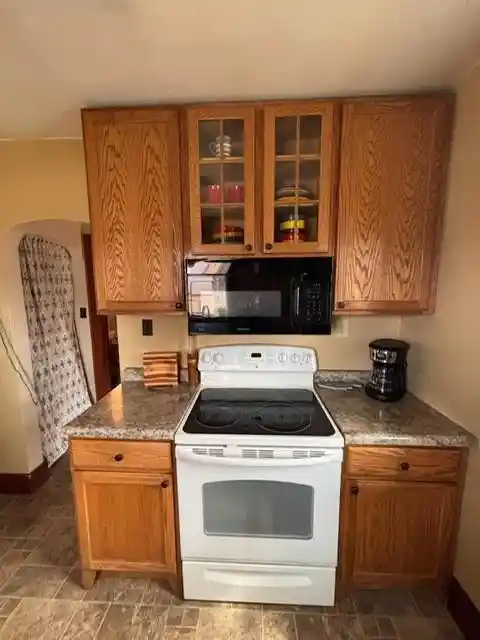 5th image of 513 N Michigan Street Street, Prairie Du Chien, WI 53821 | MLS# 2028182