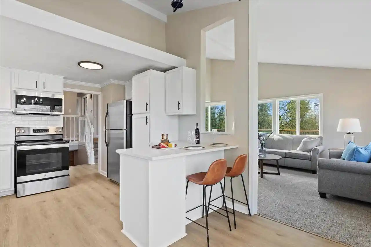 image of 14225 Forest View Lane Lane, Brookfield, WI 53005 | MLS# 1971879