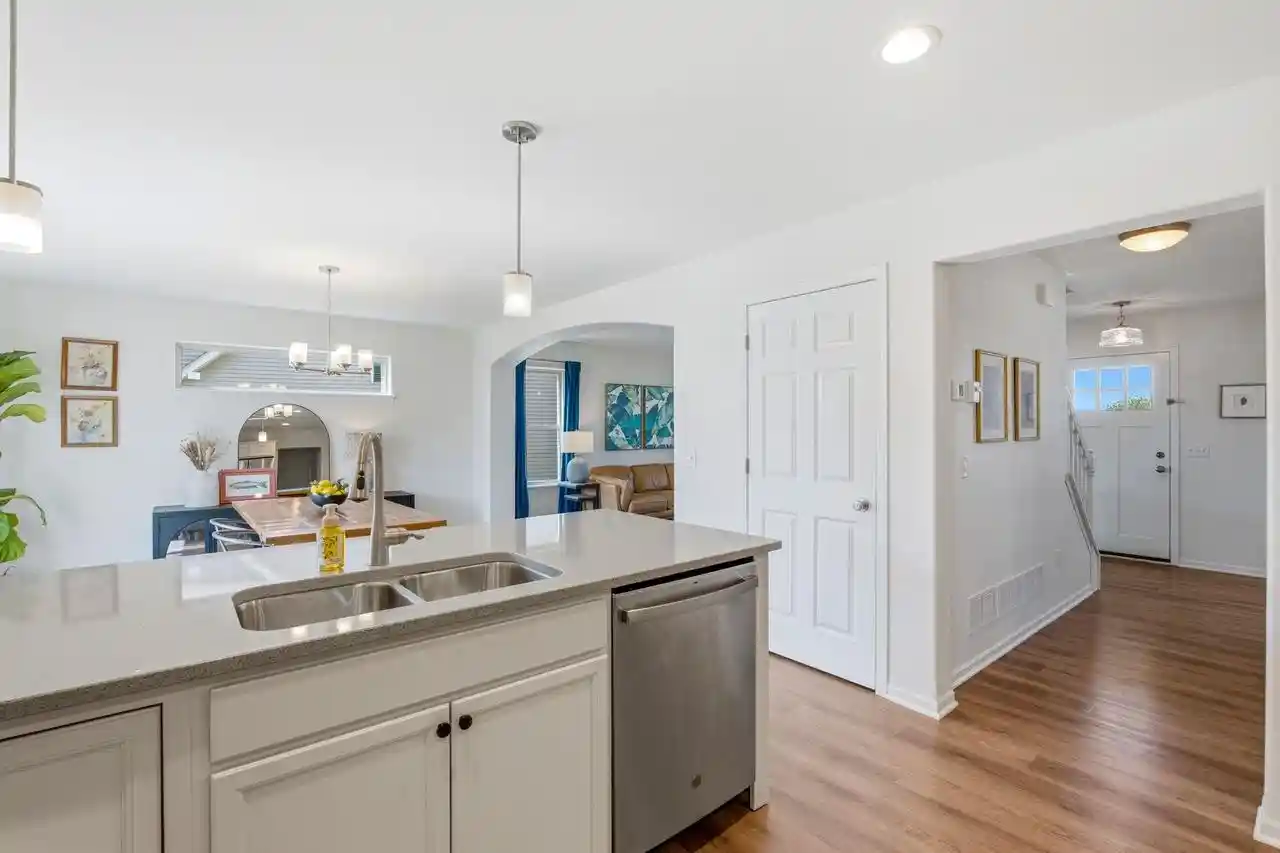 3rd image of 78 Weston Ridge Road Road, Oconomowoc, WI 53066 | MLS# 2028192