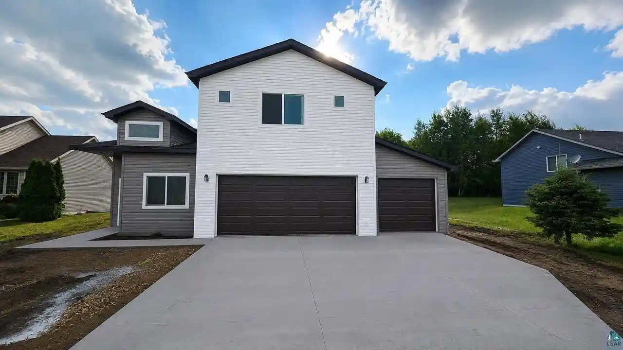 1st image of 381 Mill St St, Osceola, WI 54020 | MLS# 6126783