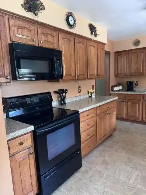Photo 3 of Sale Pending at 202 Cameo Lane Lane, Madison, WI 53714 | MLS# 2028204 | Listing updated on 2026-07-29
