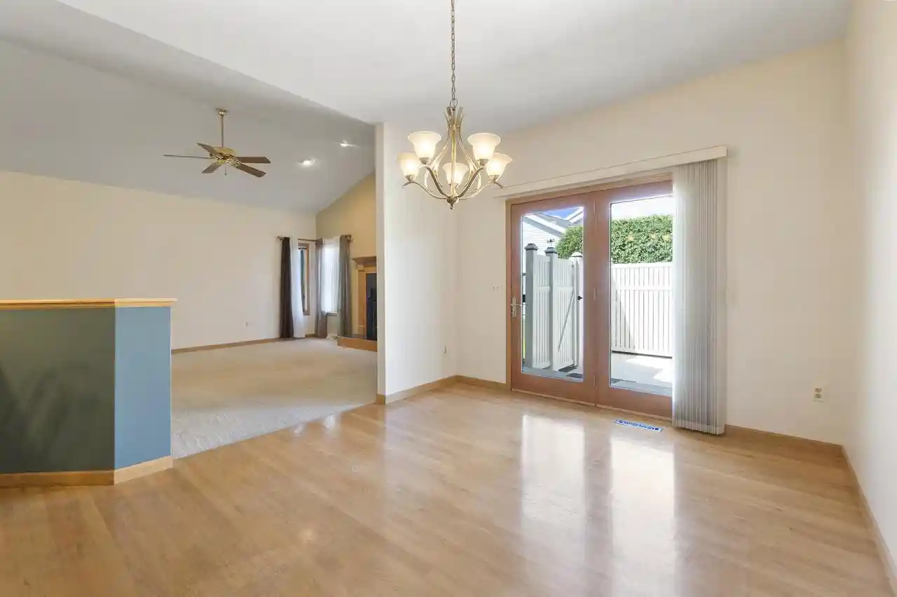 4th image of 8 Hampton Court Court, Fond Du Lac, WI 54935 | MLS# 50329199