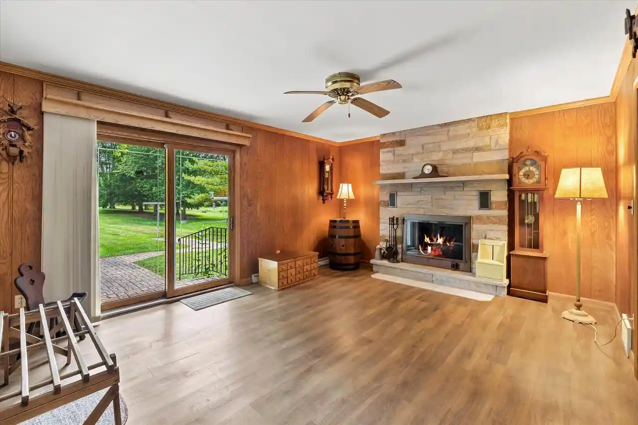 3rd image of 3835 W 5 1/2 Mile Road Road, Caledonia, WI 53108 | MLS# 1971891