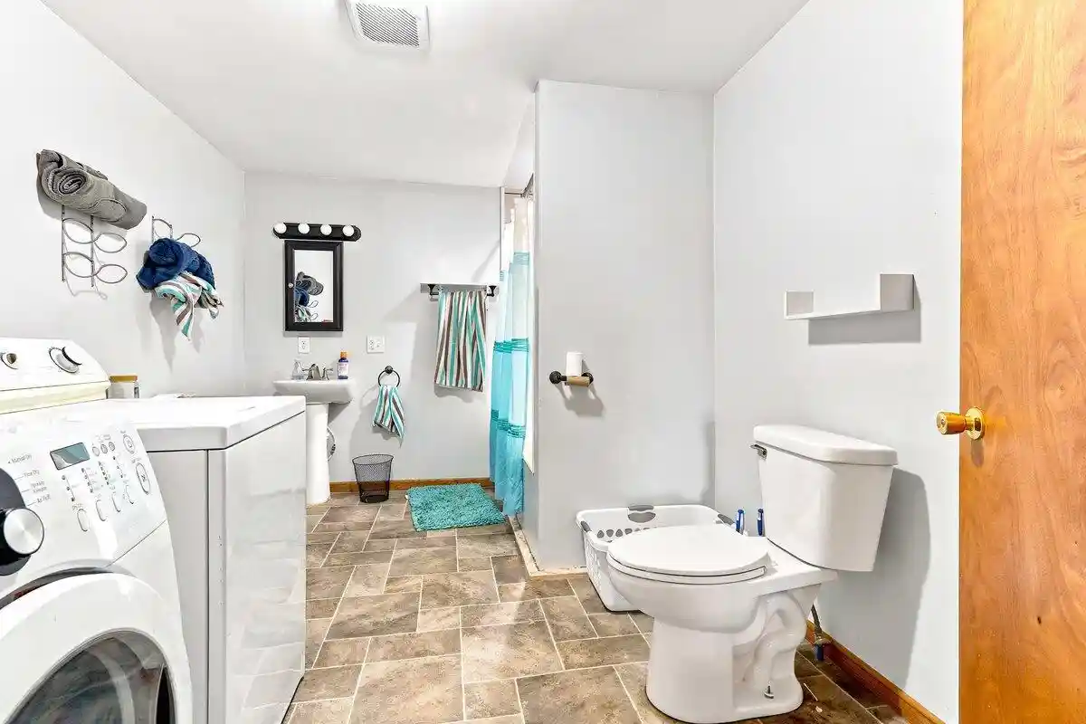 Photo 3 of Single family home for sale at 3893 W County Road De Road Road, Mindoro, WI 54644 | MLS# 1971912 | Listing updated on 2026-08-05
