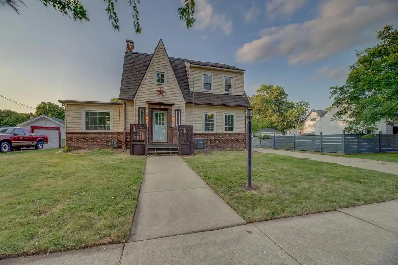 1st image of 1419 St Lawrence Avenue Avenue, Janesville, WI 53545 | MLS# 2028207
