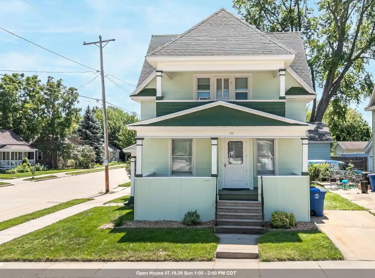1st image of 23 E Melvin Avenue Avenue, Oshkosh, WI 54901 | MLS# 50329217