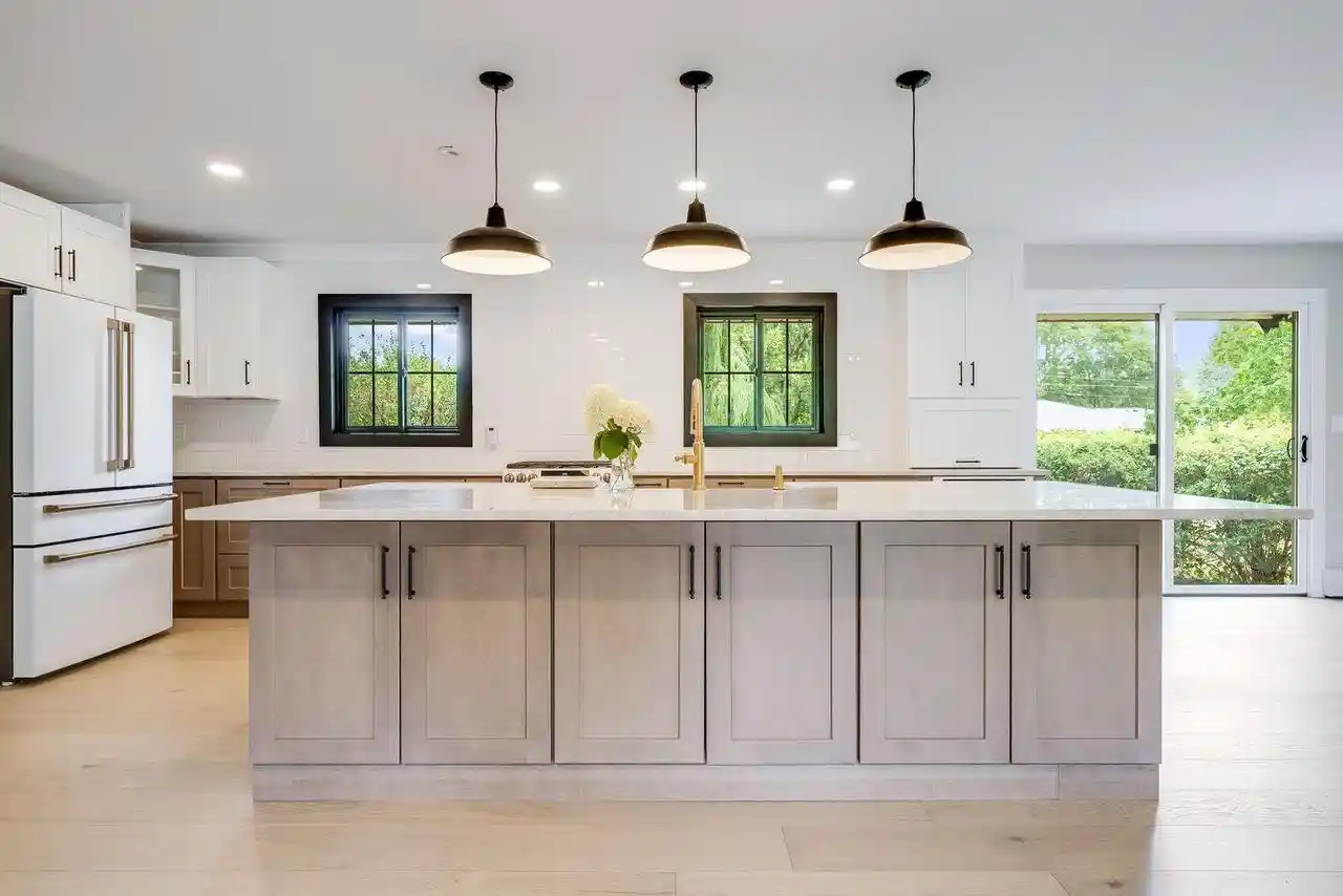 5th image of 2050 Mt Kisco Dr Dr, Elm Grove, WI 53122 | MLS# 1971911